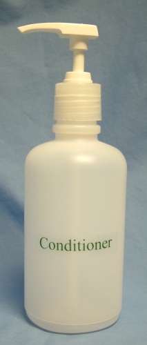 Commodity Boston Round Bottle 32oz w/Pump Labeled: Conditioner